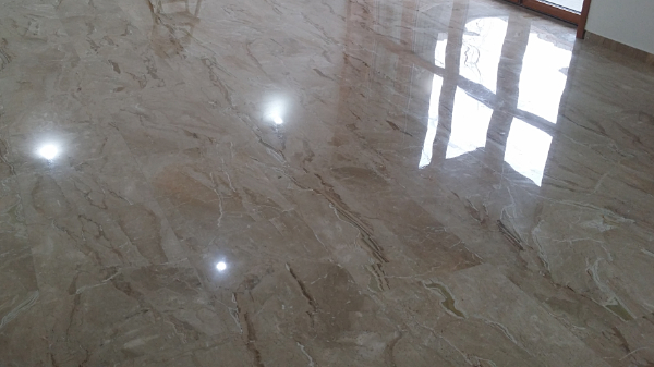 lucidatura e levigatura del granito a Milano - Marmi e Parquet