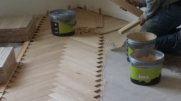 posa del parquet diagonale a Milano