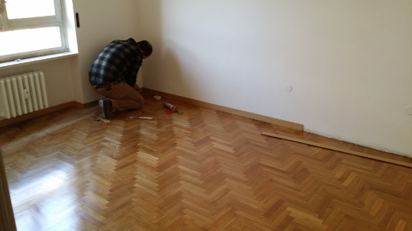 Posa del paqruet Milano prezzo