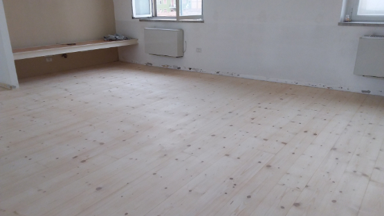 Milano verniciare levigare lamare con vernice ad acqua opaco